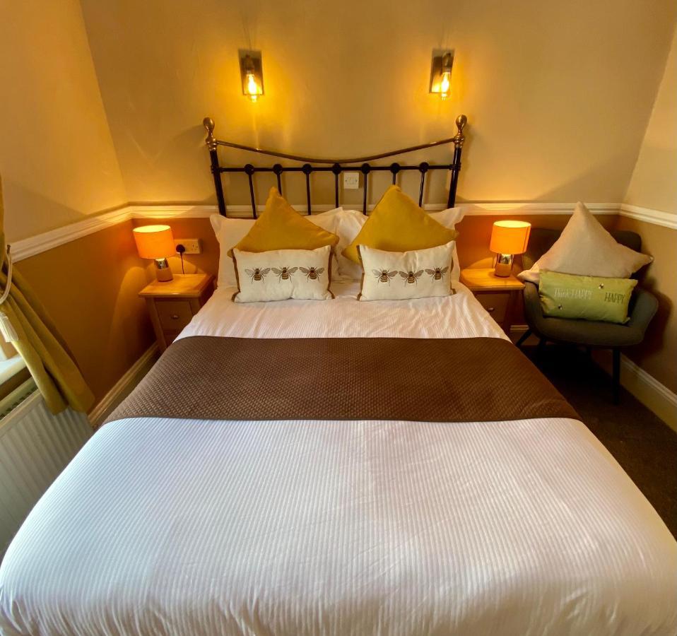 Sunny Bank Guest House Tenby Habitación foto